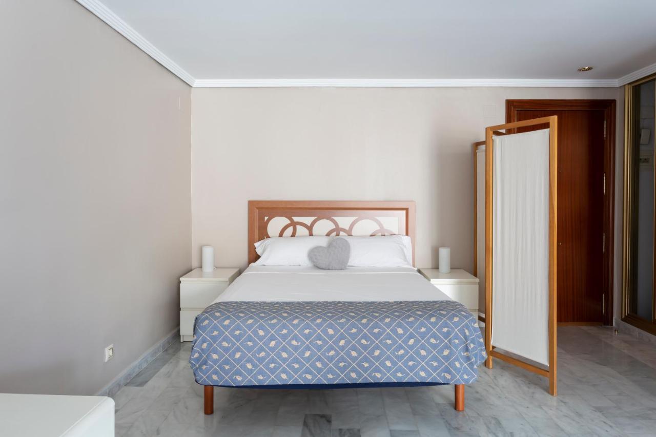 Francos 3 Sevilla Urban Apartment Zewnętrze zdjęcie