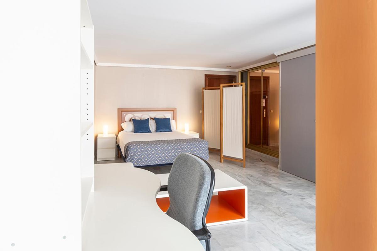 Francos 3 Sevilla Urban Apartment Zewnętrze zdjęcie
