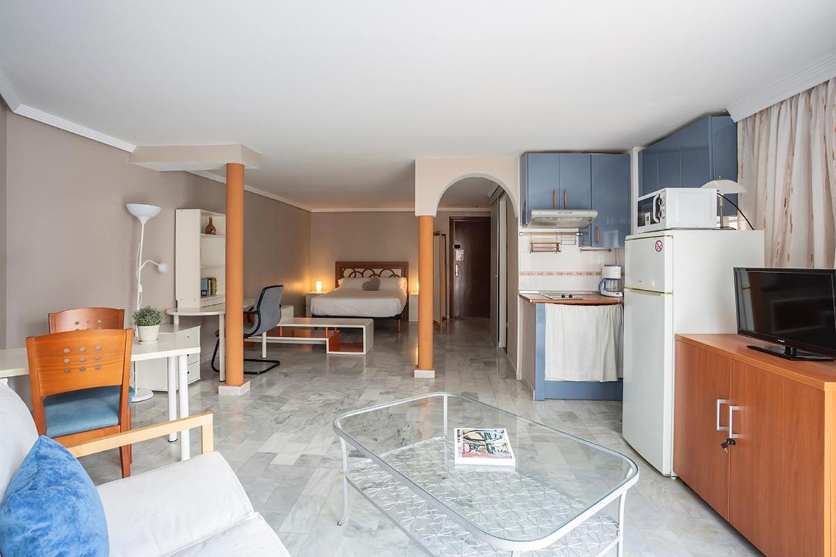 Francos 3 Sevilla Urban Apartment Zewnętrze zdjęcie